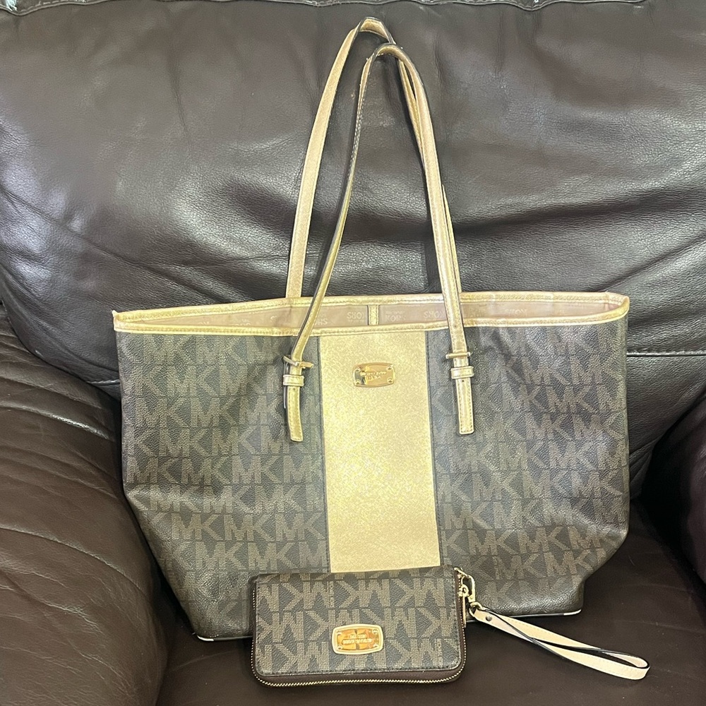 Michael Kors Brown Tote with Gold Center Stripe and Matching Wristlet